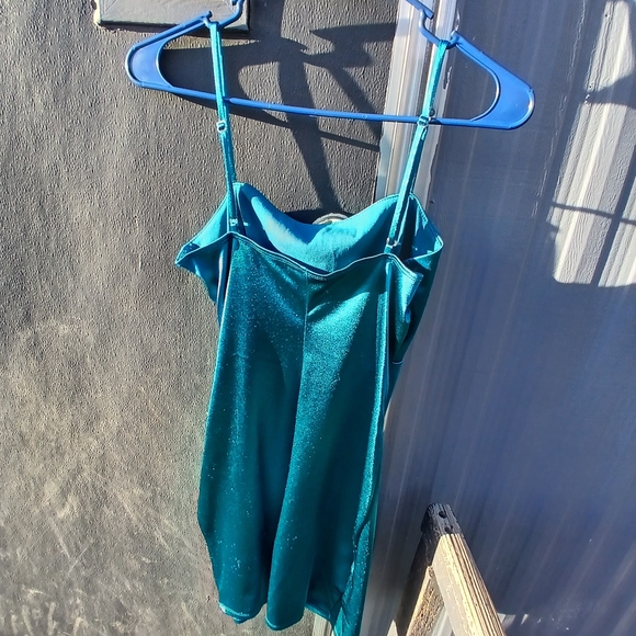 Elegant Teal Satin Dress - Picture 7 of 11